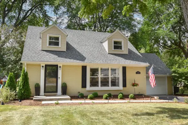 12311 W Woodland AVENUE, Wauwatosa, WI 53226