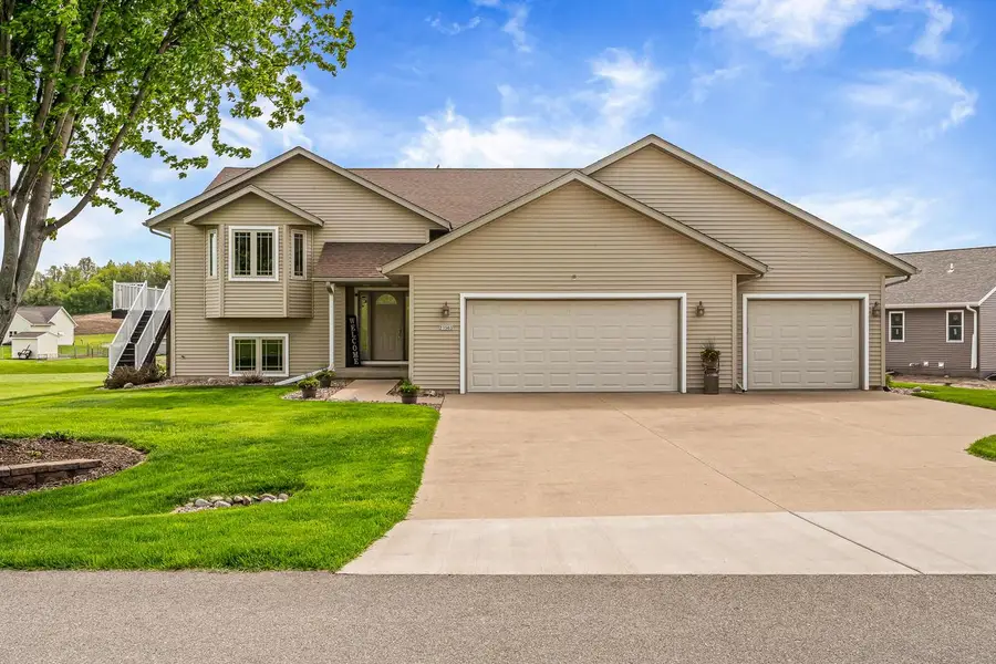21563 Wolfe Run LANE, Galesville, WI 54630 - #3