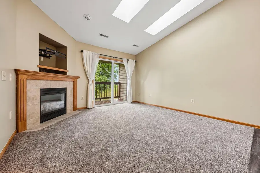 842 Evergreen Drive #1, Hartford, WI 53027 - #3
