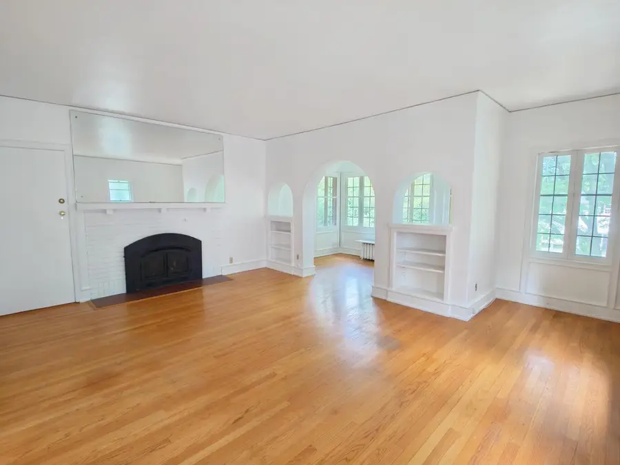 4155 N Farwell AVENUE #4157, Shorewood, WI 53211 - #2