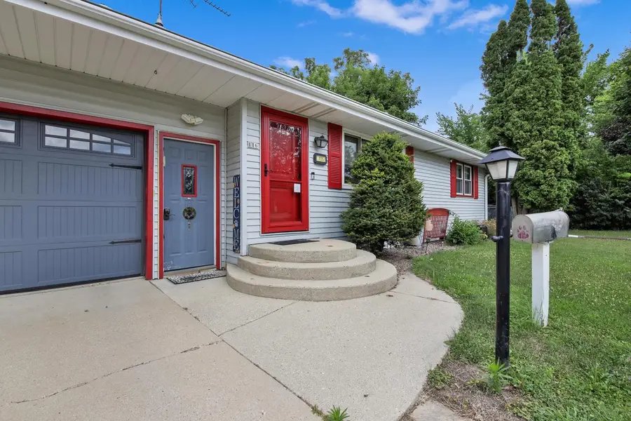 116 Kathy LANE, Darien, WI 53114 - #2