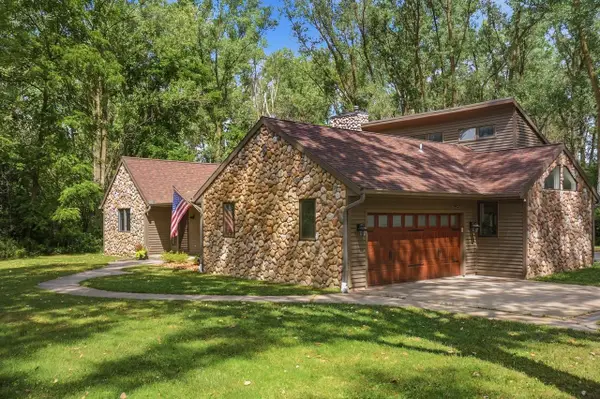 19800 W Briar Ridge DRIVE, Brookfield, WI 53045