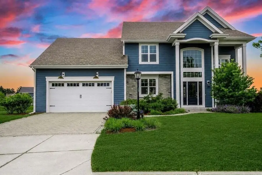3122 Mendota COURT, Summit, WI 53066 - #2