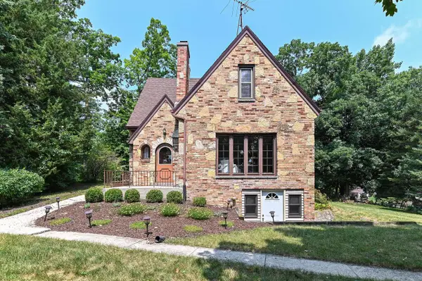 30406 Forest DRIVE, Burlington, WI 53105