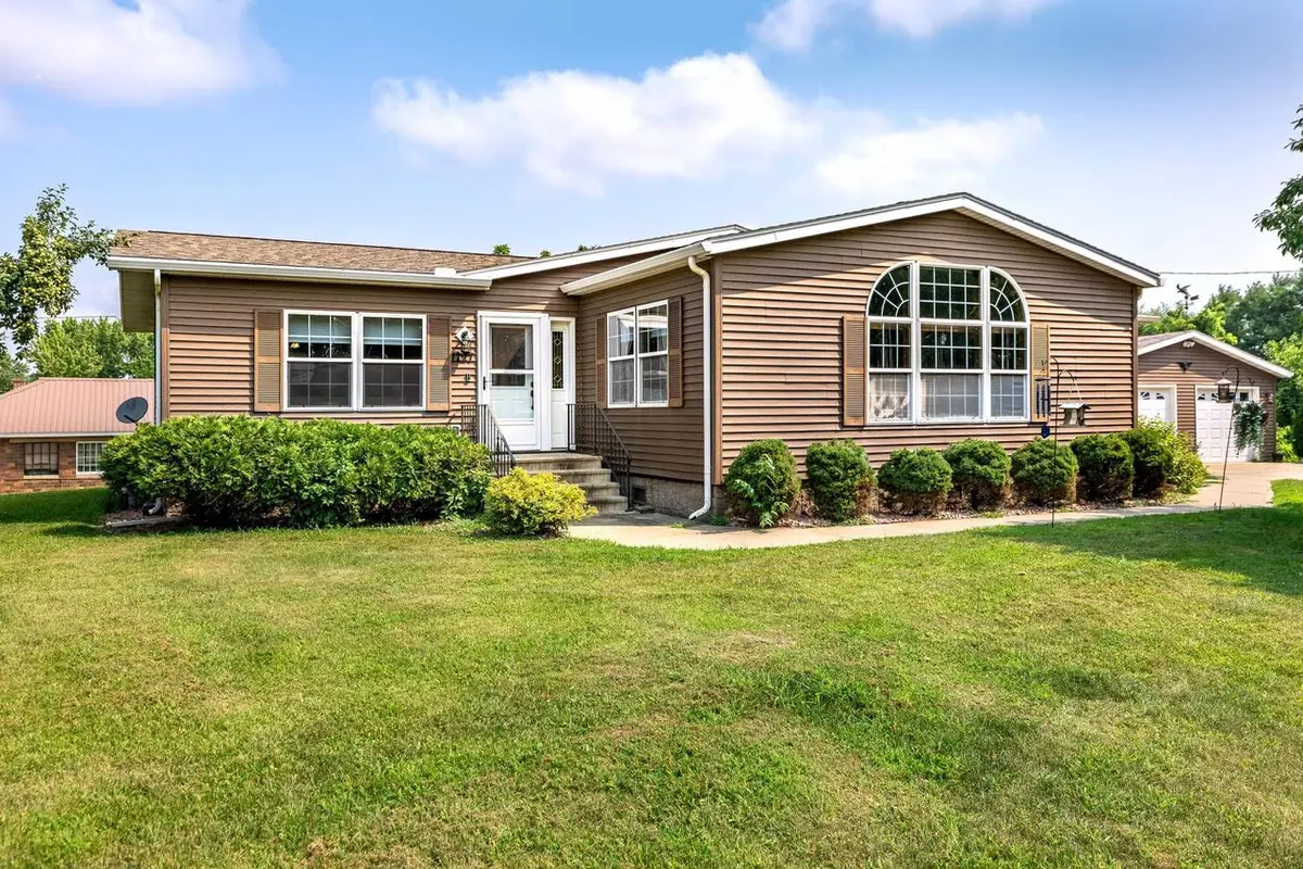 1727 Salem ROAD, La Crosse, WI 54603 - #1