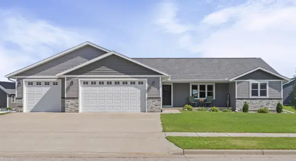 2121 Prairie PLACE, Holmen, WI 54636