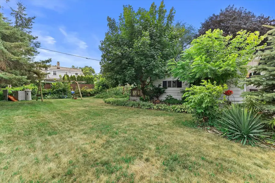 725 Oak STREET, South Milwaukee, WI 53172 - #3