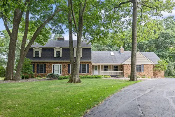 N1874 Forest Ridge DRIVE, La Crosse, WI 54601
