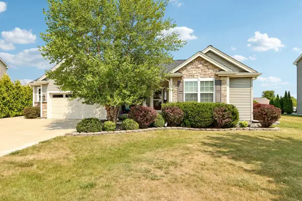 N8042 Timber Ridge DRIVE, Ixonia, WI 53036