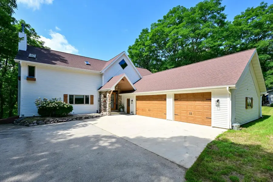 W2435 Saint Peters ROAD, East Troy, WI 53120 - #2