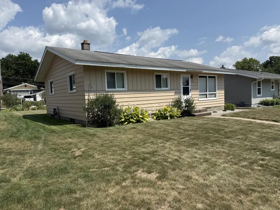 546 3rd AVENUE N, Onalaska, WI 54650 - #3