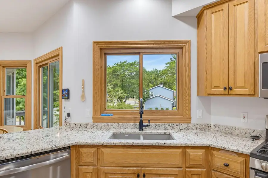 548 Fox River Hills DRIVE, Waterford, WI 53185 - #3