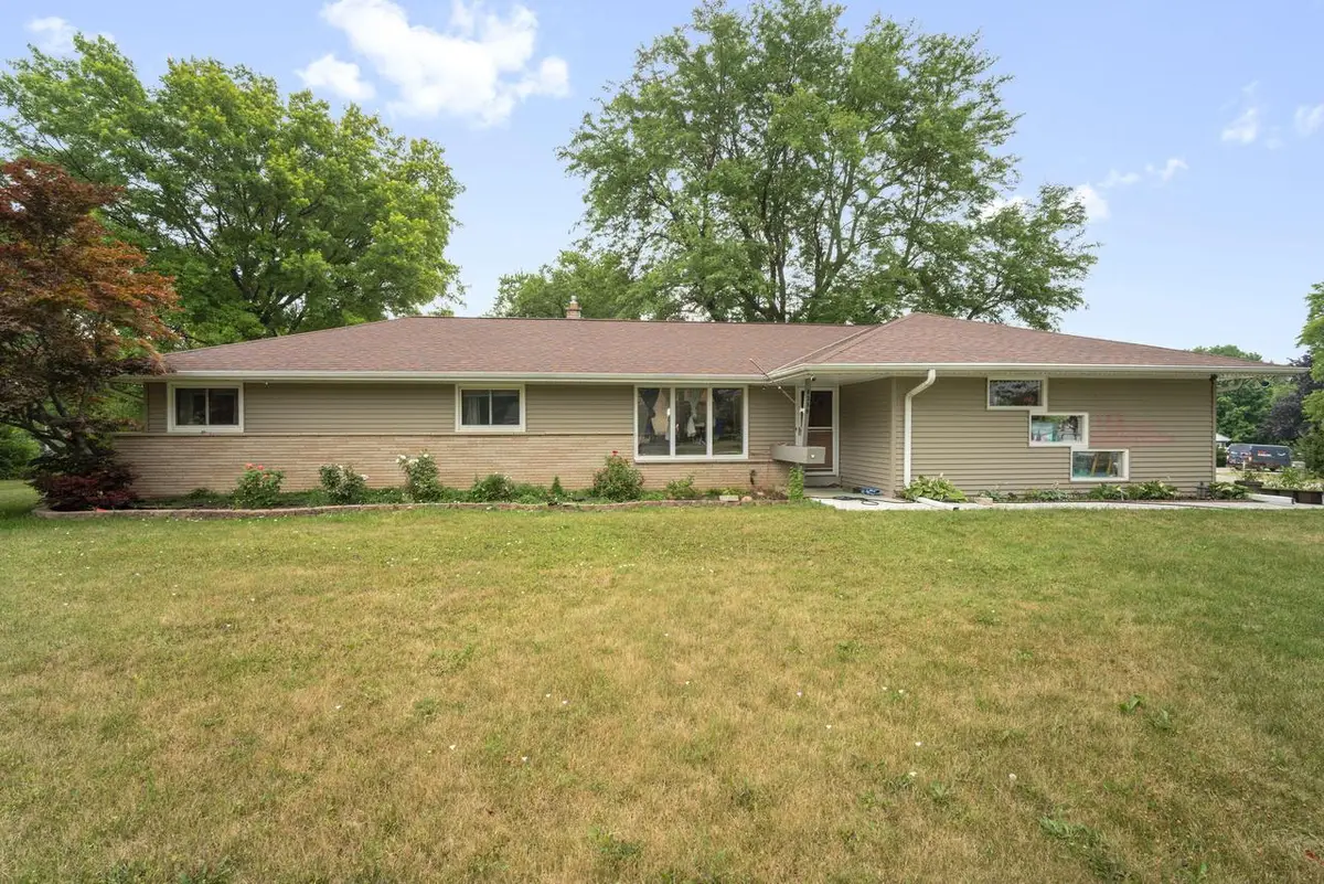4380 N 143rd STREET, Brookfield, WI 53005 - #1