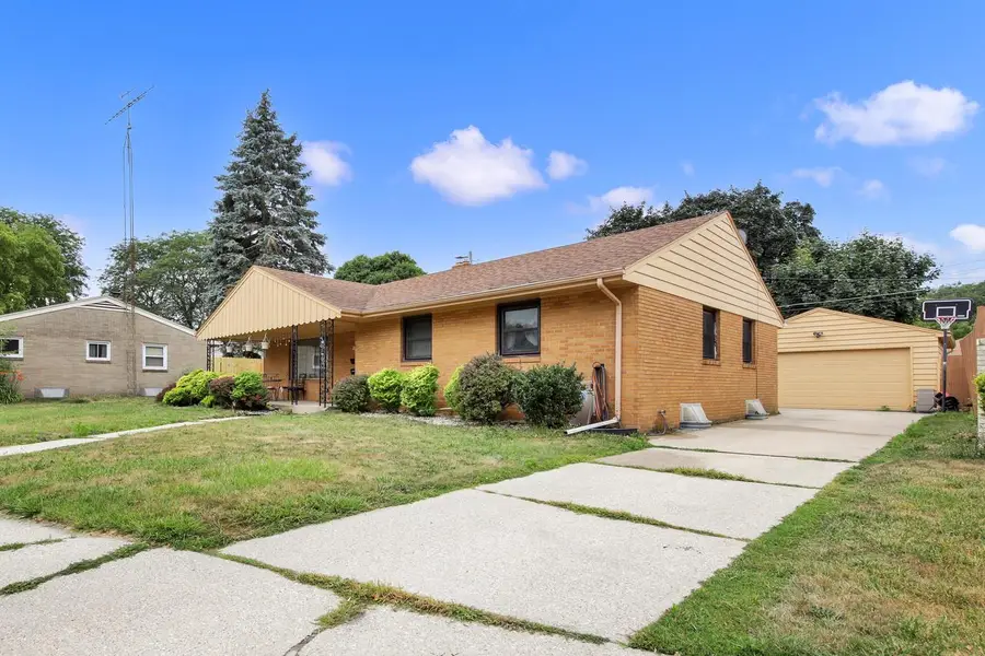 3446 Stratford AVENUE, Racine, WI 53402 - #3
