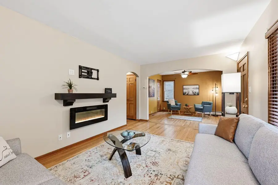 2802 S 47th STREET, Milwaukee, WI 53219 - #2
