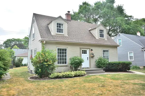 2836 N 90th STREET, Milwaukee, WI 53222