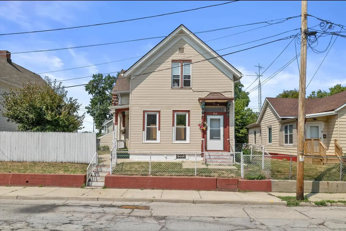 918 Peck AVENUE, Racine, WI 53404 - #1