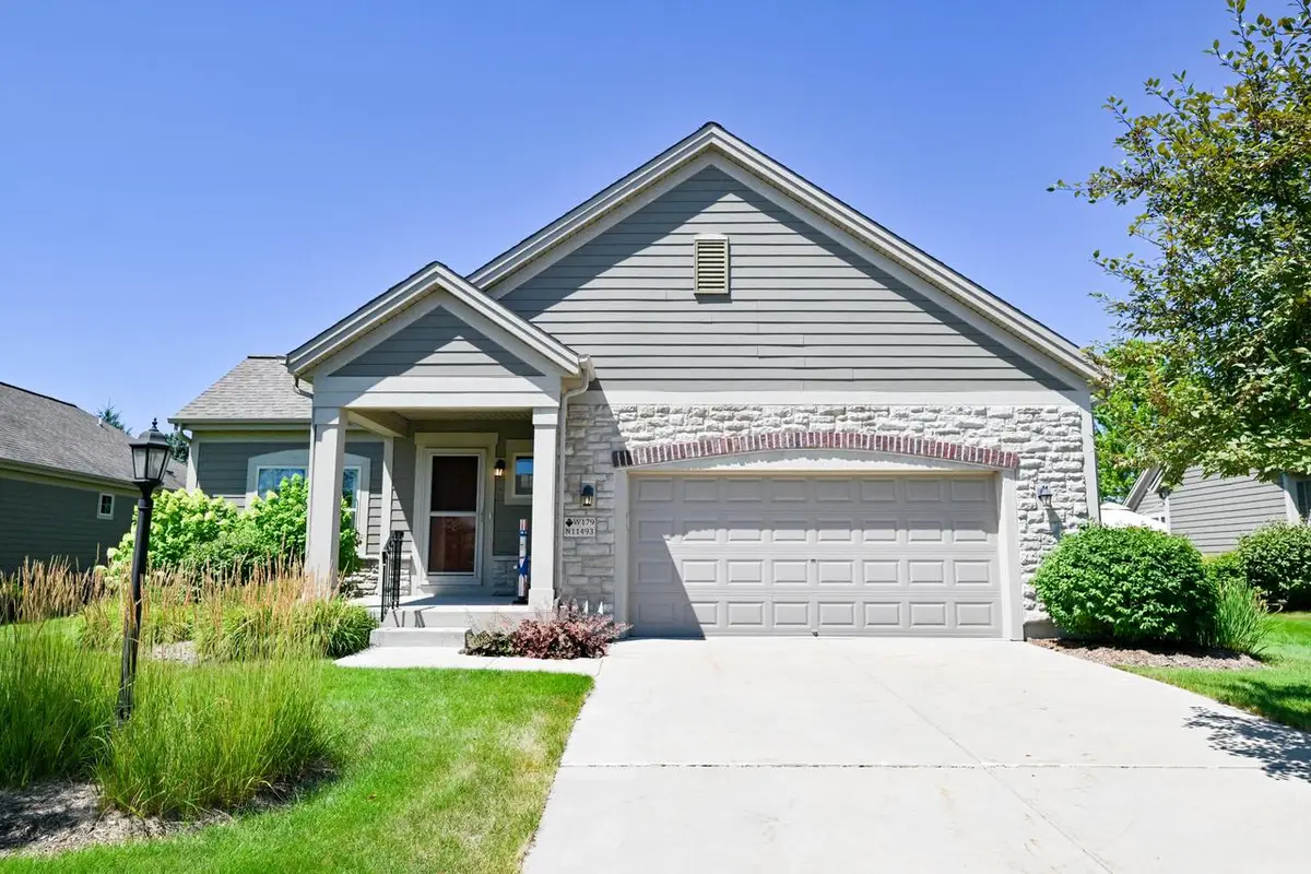W179N11493 Blackstone CIRCLE #3, Germantown, WI 53022 - #1
