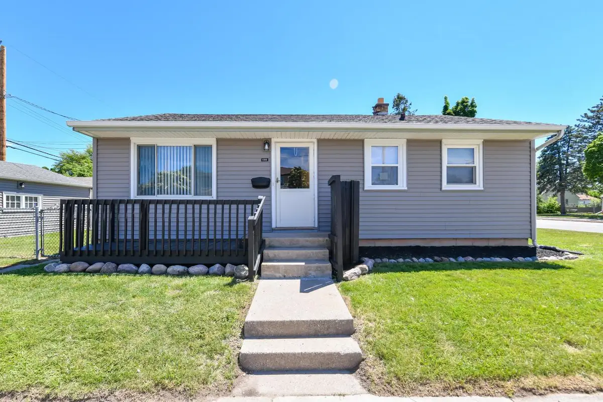 4380 N 51st BOULEVARD, Milwaukee, WI 53216 - #1