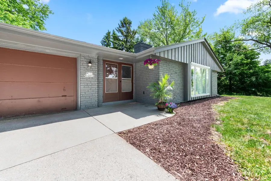 W132N12072 Mary Buth LANE, Germantown, WI 53022 - #2