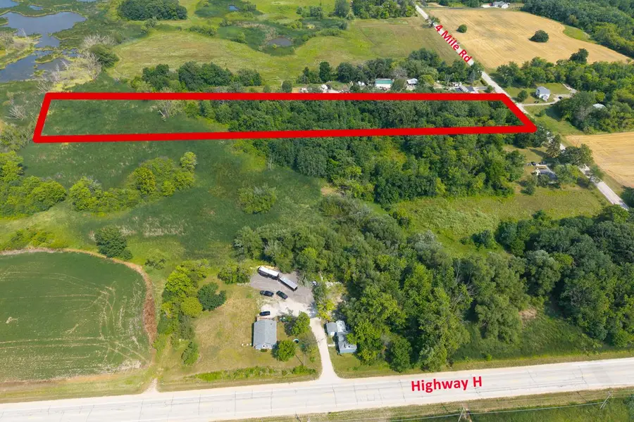 10112 4 MILE ROAD #10132, Franksville, WI 53126 - #2