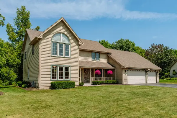 N102W16808 Bittersweet TRAIL, Germantown, WI 53022