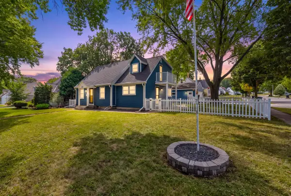 8941 W Montana AVENUE, Milwaukee, WI 53227