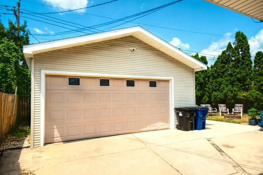 4132 Lasalle STREET, Racine, WI 53402 - #2