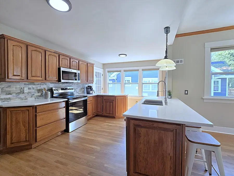 215 Randall PLACE, Elkhorn, WI 53121 - #3
