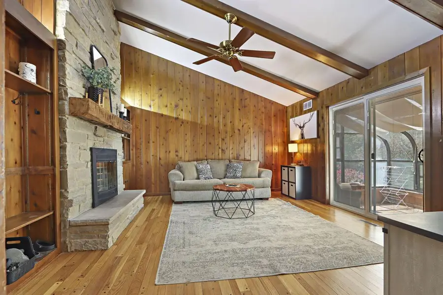 3625 S Brentwood ROAD, New Berlin, WI 53151 - #3