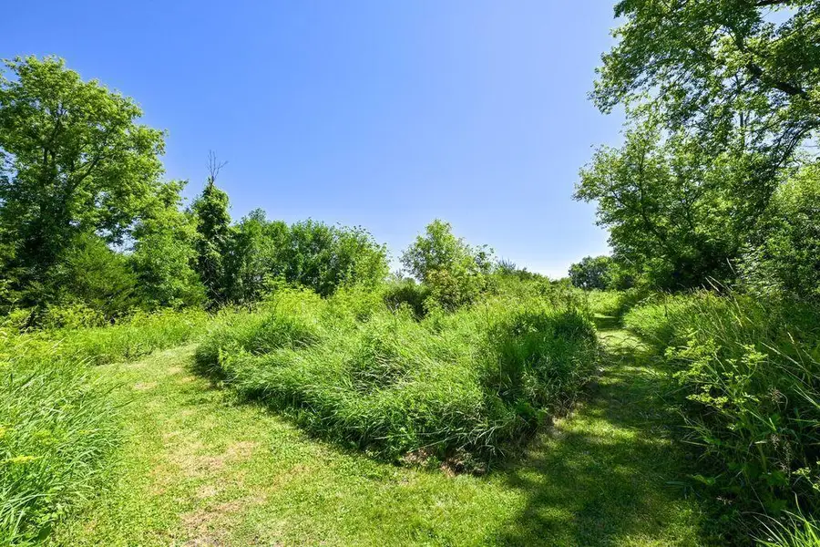 150 W RUSCO DRIVE, West Bend, WI 53095 - #3