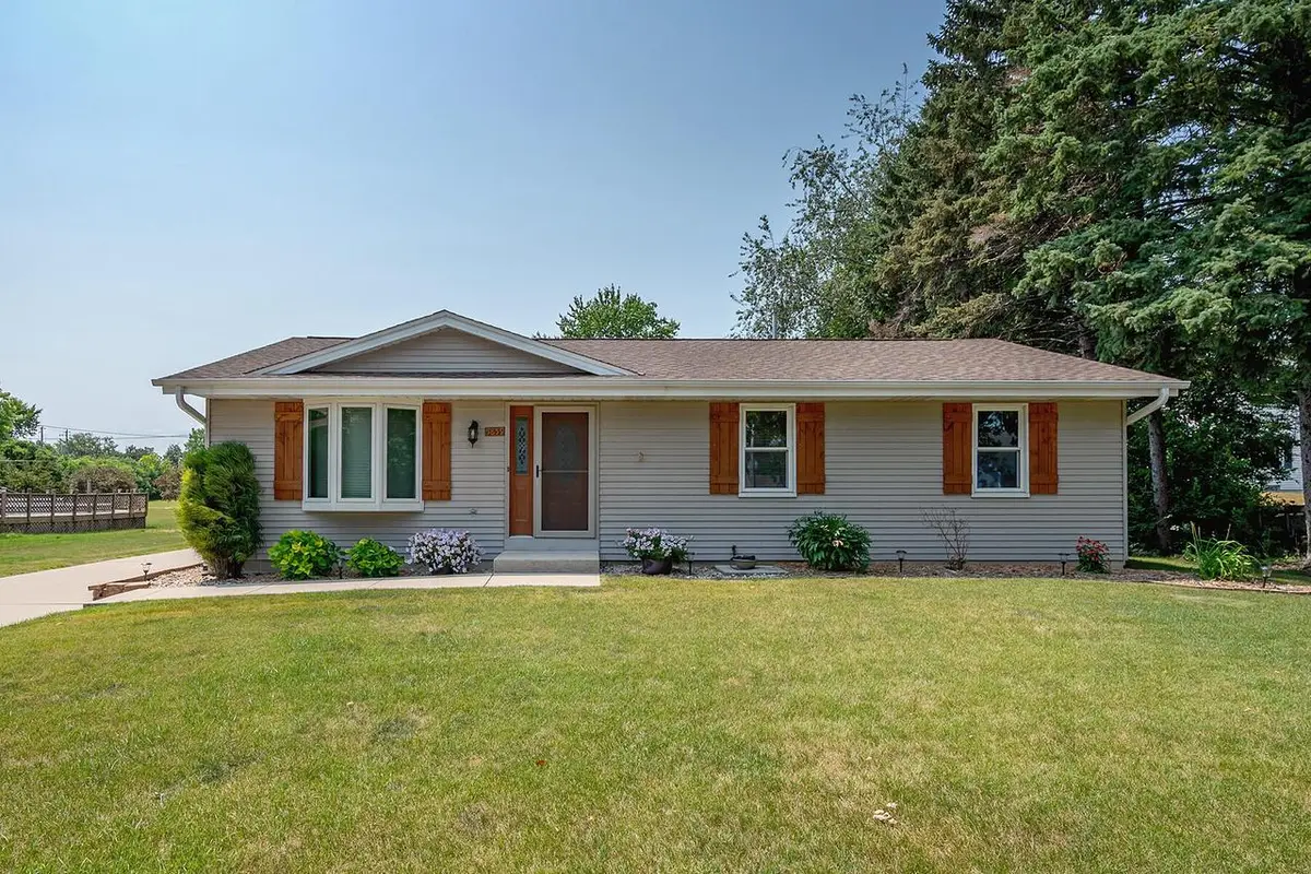 5859 N 119th STREET, Milwaukee, WI 53225 - #1