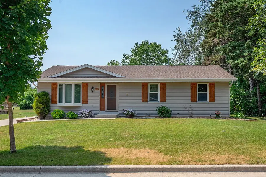 5859 N 119th STREET, Milwaukee, WI 53225 - #3