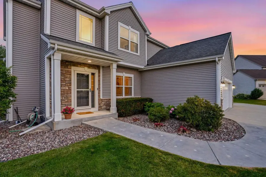 W229N4340 Baker COURT, Pewaukee, WI 53072 - #3