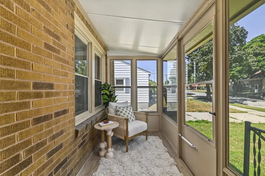 119 E Ohio AVENUE, Milwaukee, WI 53207 - #3