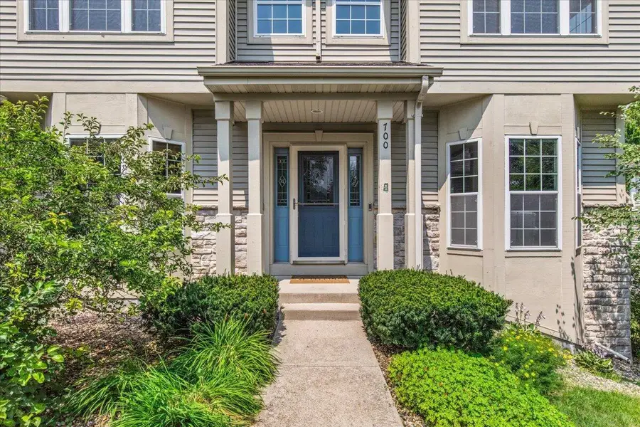 700 Creekwood DRIVE, West Bend, WI 53095 - #3
