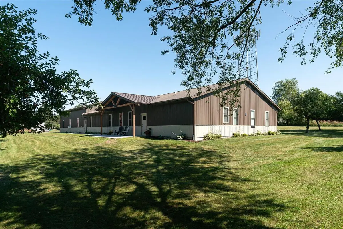 812 County Road NN, Viroqua, WI 54665 - #1