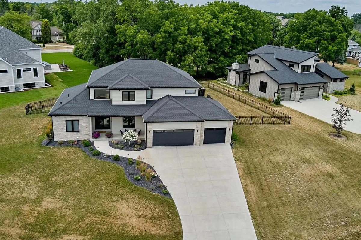 13680 W Upland Ridge COURT, New Berlin, WI 53151 - #1