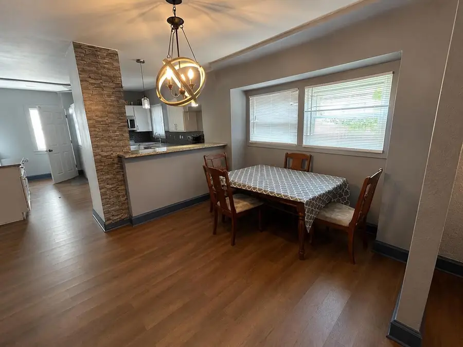 4186 N 15th STREET, Milwaukee, WI 53209 - #3
