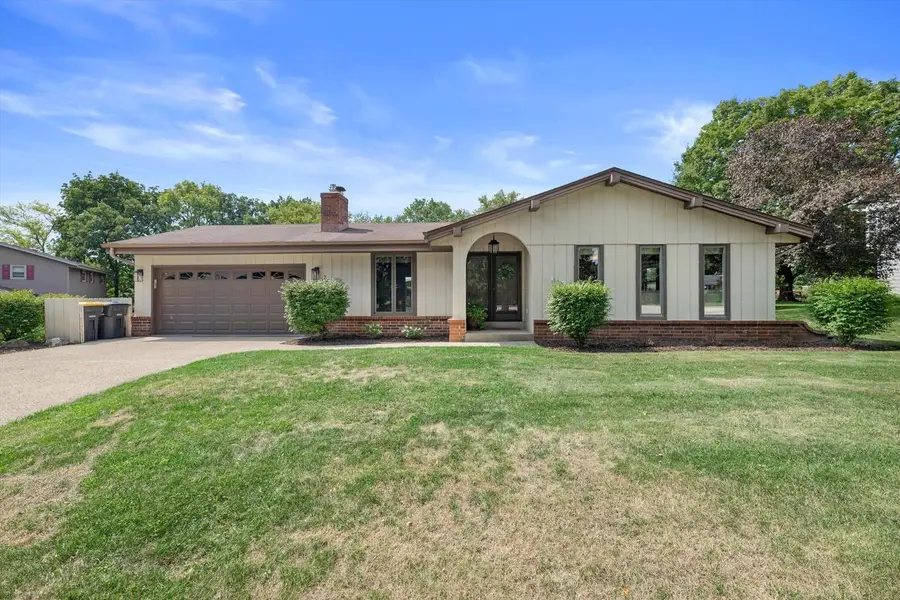 732 S Grandview BOULEVARD, Waukesha, WI 53188 - #3