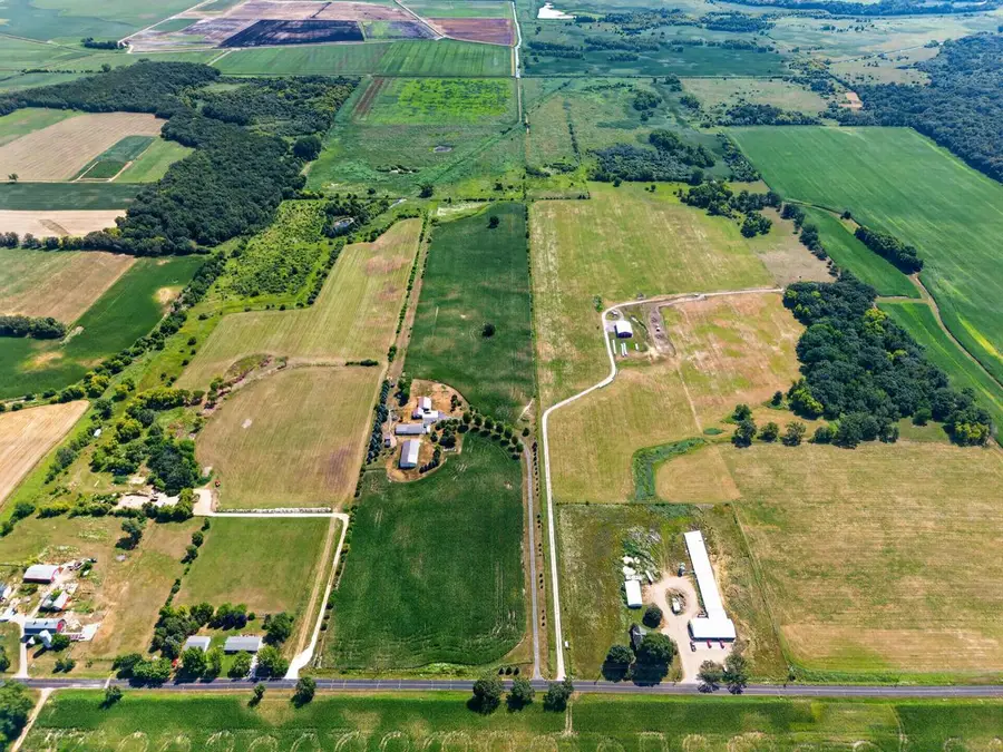 N5802 Johnson ROAD, Delavan, WI 53115 - #3