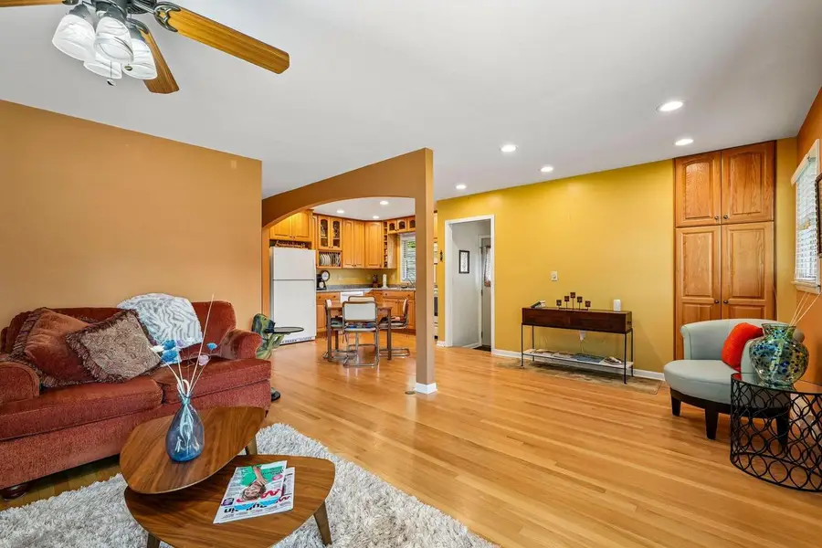 423 N Hine AVENUE, Waukesha, WI 53188 - #3