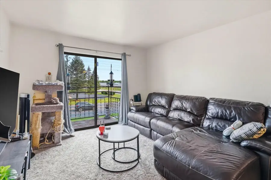 1406 Creek ROAD #7, West Bend, WI 53090 - #3
