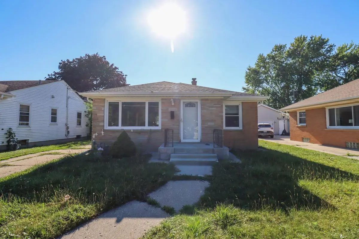 3216 22nd AVENUE, Kenosha, WI 53140 - #1