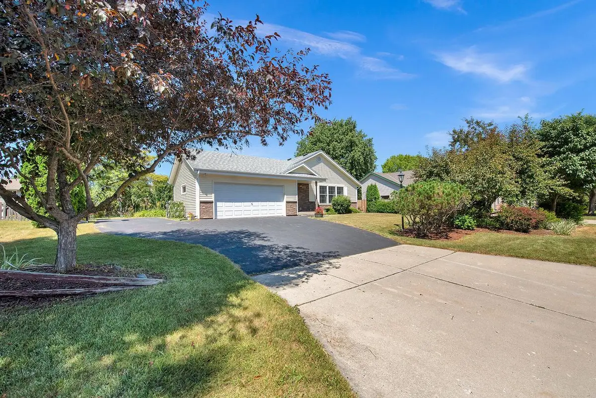 8820 W Travis LANE, Franklin, WI 53132 - #1