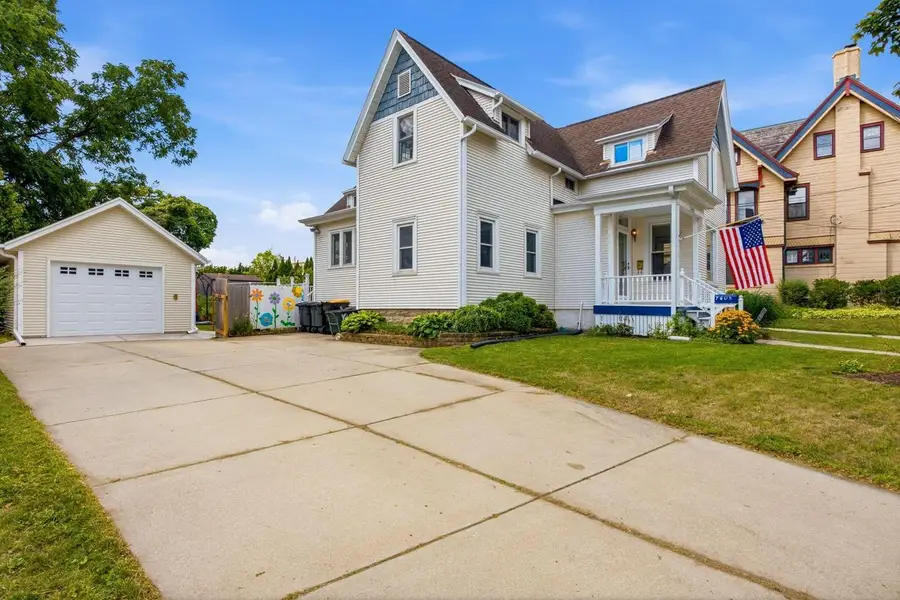 7405 Milwaukee AVENUE, Wauwatosa, WI 53213 - #2