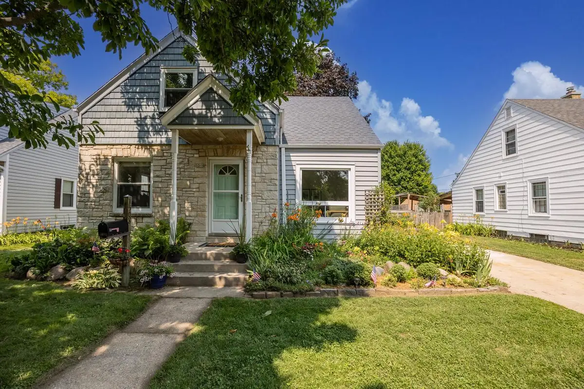 1508 E Tripoli AVENUE, Milwaukee, WI 53207 - #1