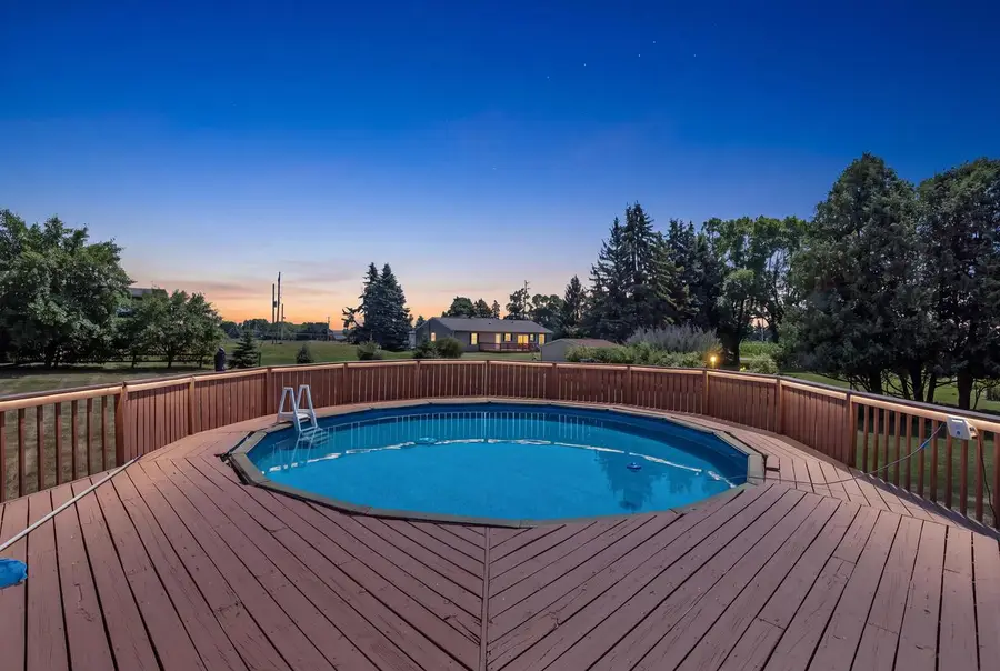 4112 Mueller DRIVE, Hartford, WI 53027 - #2