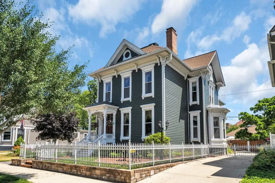 1037 College AVENUE, Racine, WI 53403 - #2
