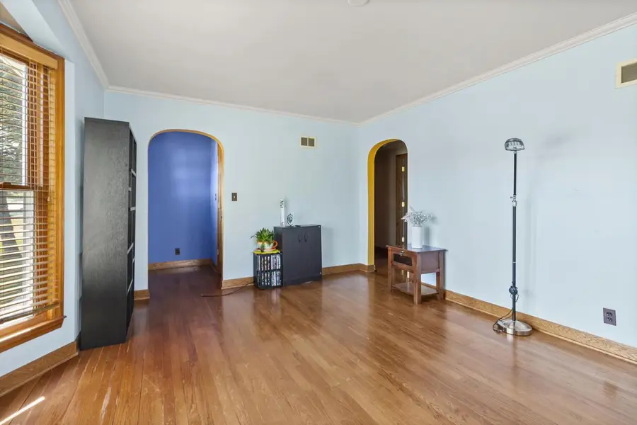 1704 Milwaukee AVENUE, South Milwaukee, WI 53172 - #3